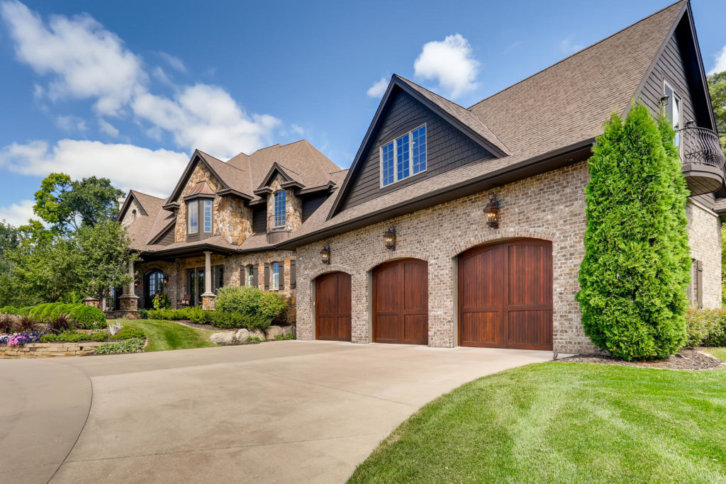 blue sky real estate image