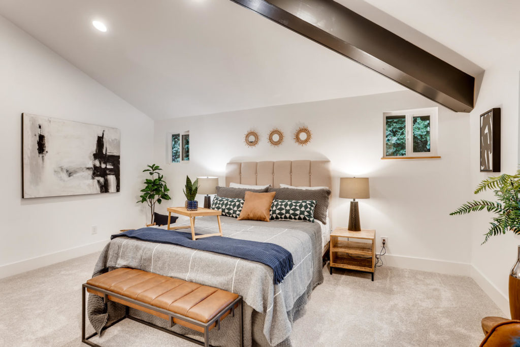 real estate image of bedroom