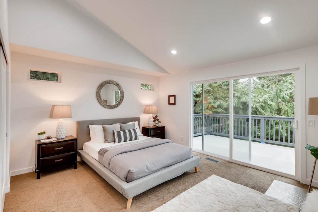Bedroom with patio doors