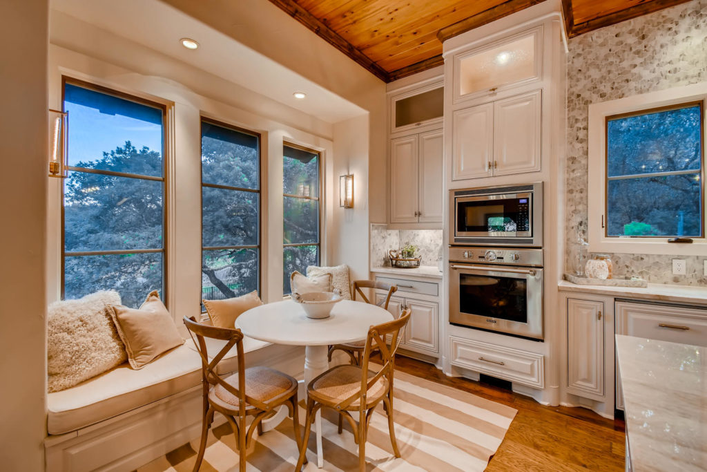 Breakfast area in villa