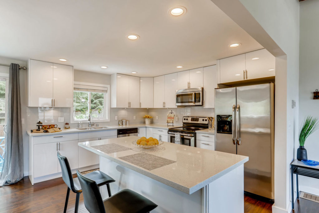 Mid-century modern kitchen