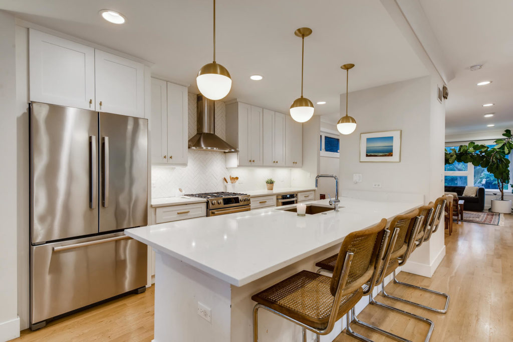 Chicago real estate photography - kitchen