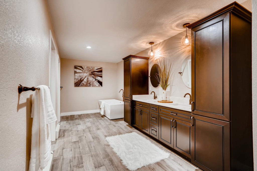 Denver real estate photography - bathroom