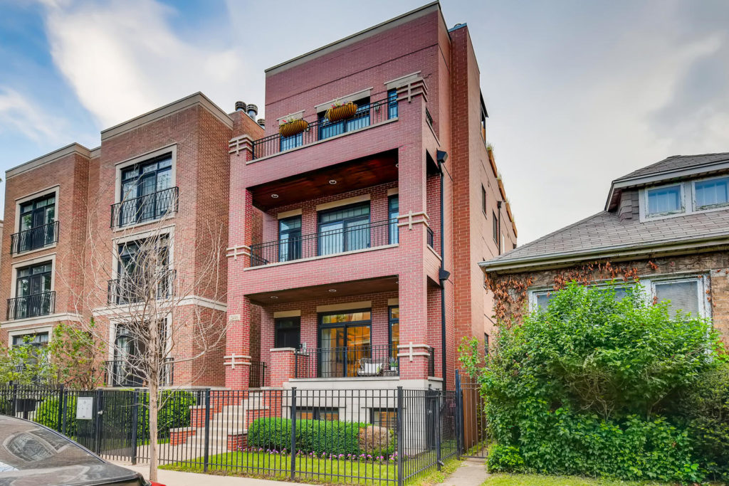 Chicago townhouse - real estate image