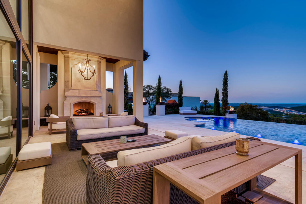 Real estate photography Lakeway tx