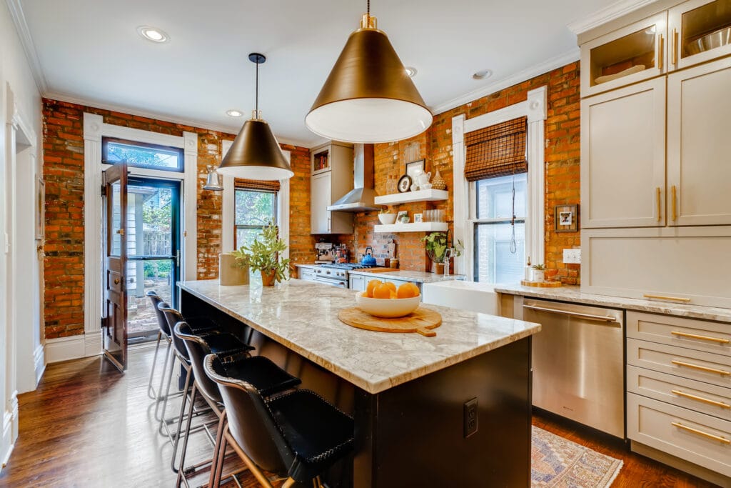 kitchen staging
