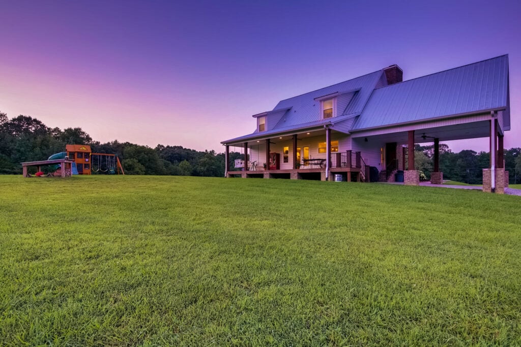 exterior home staging